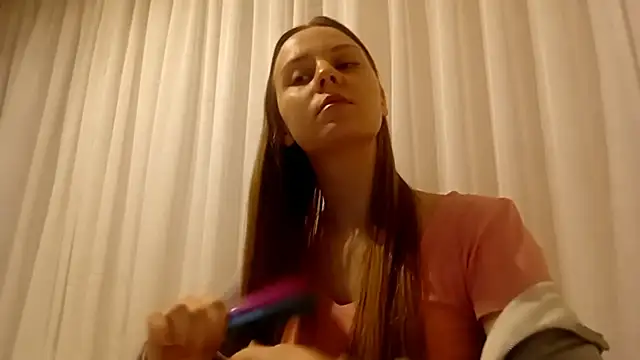 CrackShirker's cam snapshot