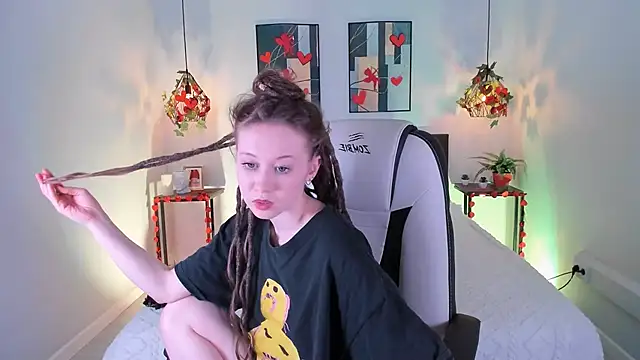 tsunamy_pink's cam snapshot