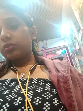 nehakapoor89's cam snapshot