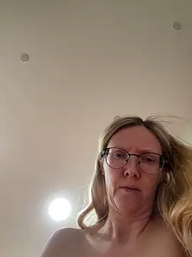 MollyStory's cam snapshot