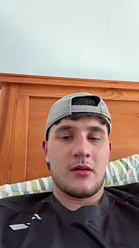 Massimo_Fiore's cam snapshot