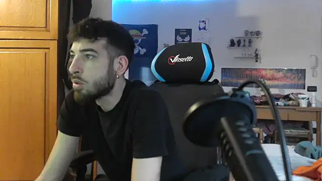 maestroboris95's cam snapshot