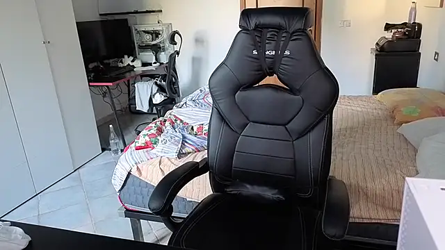 Al3xox02 live sex cam