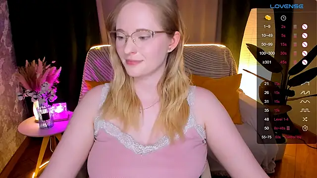 Aemilia_ live sex cam