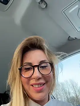 LisaMurr's cam snapshot