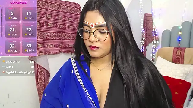 lakshmiraniii's cam snapshot