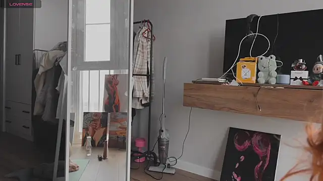 Veneloppalife's cam snapshot