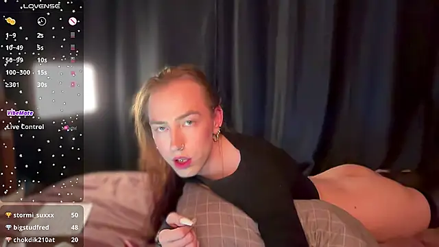 Avril_Pearly_ live sex cam