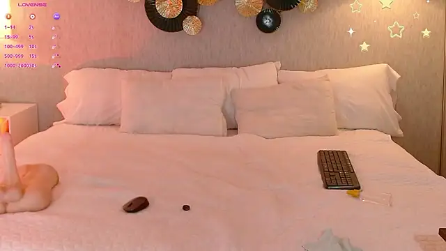 laraa_jeean's cam snapshot