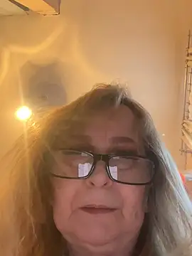 Irina2909@xh's cam snapshot