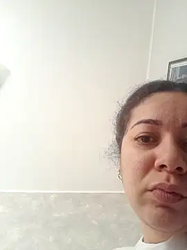 Tatavogliosa89 live sex cam
