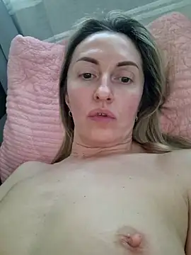 Miss____Mia_'s cam snapshot