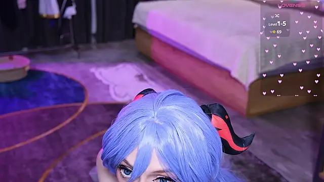 HolliWould_'s cam snapshot