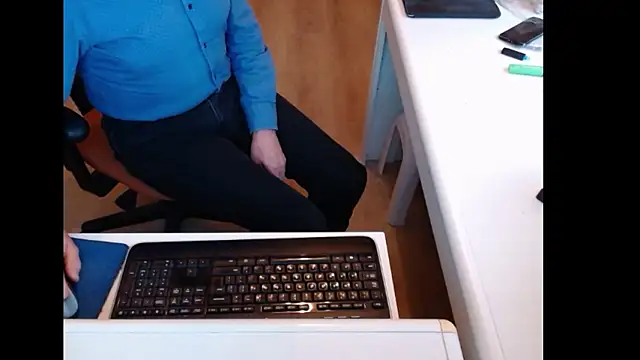 dutchpornking's cam snapshot