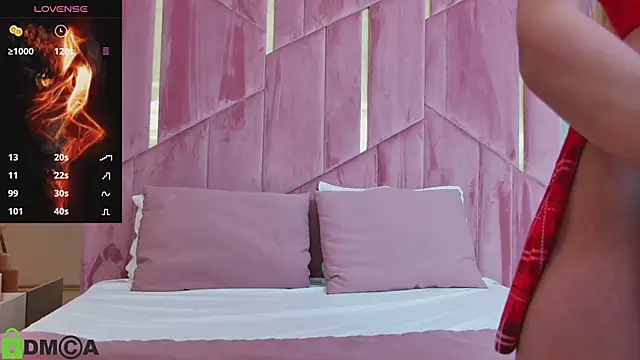 SelenaDaze live sex cam