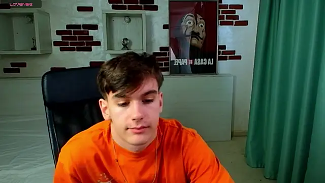 BradyFlint live sex cam