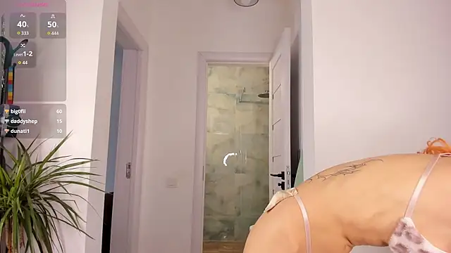 KikkoLee's cam snapshot