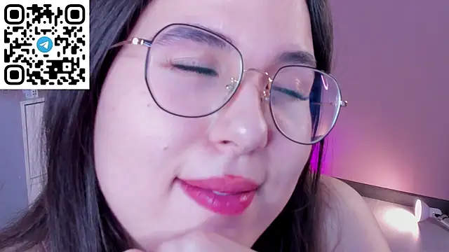 leylamirage's cam snapshot