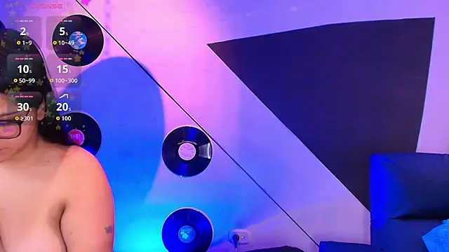 Lilith_and_Khloe live sex cam