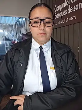 Cute_Penelope live sex cam