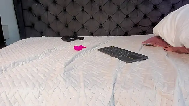 two_milkyway live sex cam