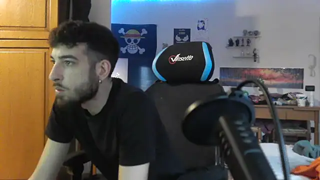 maestroboris95 live sex cam