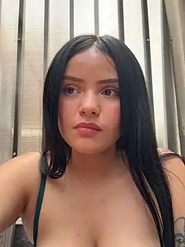 AntonellaStorm_'s cam snapshot