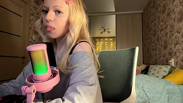 JeneeBIanks's cam snapshot