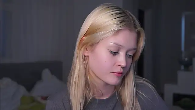 TaraBomstad's cam snapshot