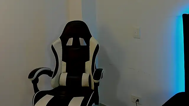 Velvet_Rebel15's cam snapshot