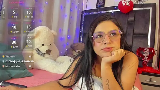 AliaAsad's cam snapshot