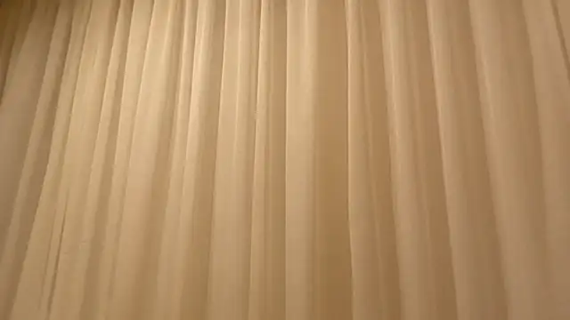 CrackShirker's cam snapshot