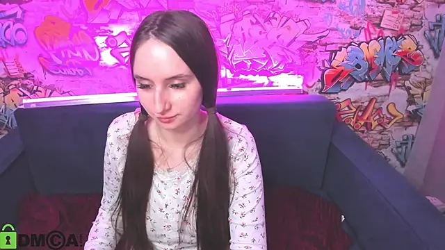 Kira__Sweet's cam snapshot