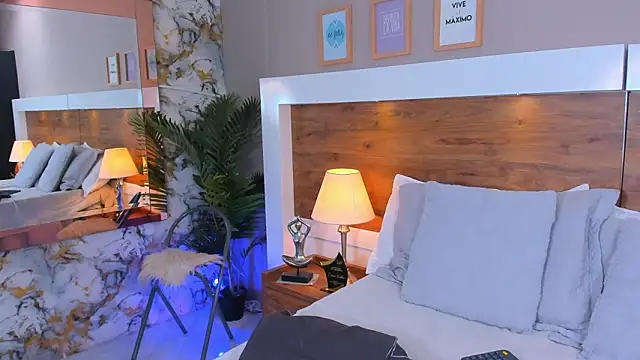 EmaBakker's cam snapshot