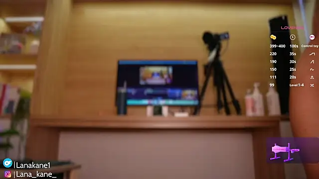 lana_kane_ live sex cam