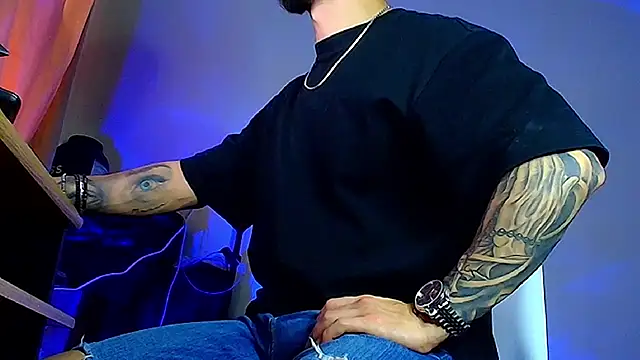 XanderCage99 live sex cam