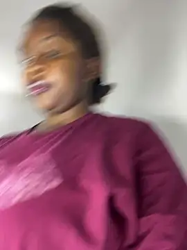 prettiepearl live sex cam