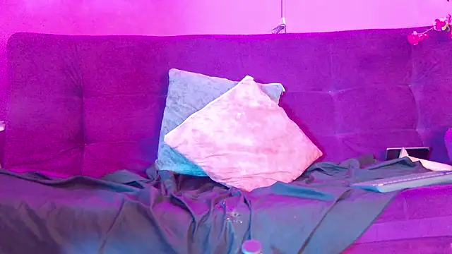 Daliana_Gounbolt live sex cam