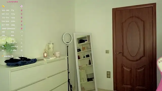 LizaRise's cam snapshot