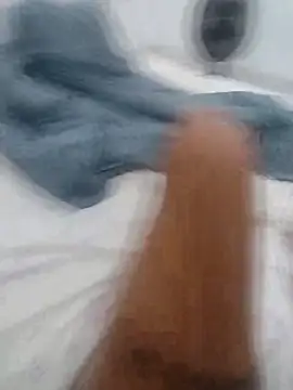 morenatutti2p's cam snapshot