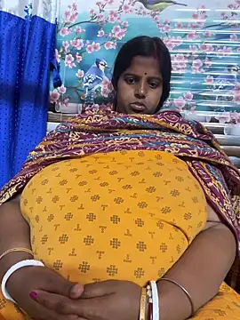 Beauty-queen's cam snapshot