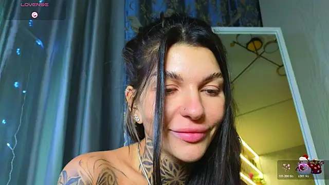tattooedBabyy live sex cam