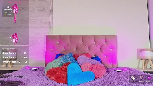 Zamara_Kleii live sex cam