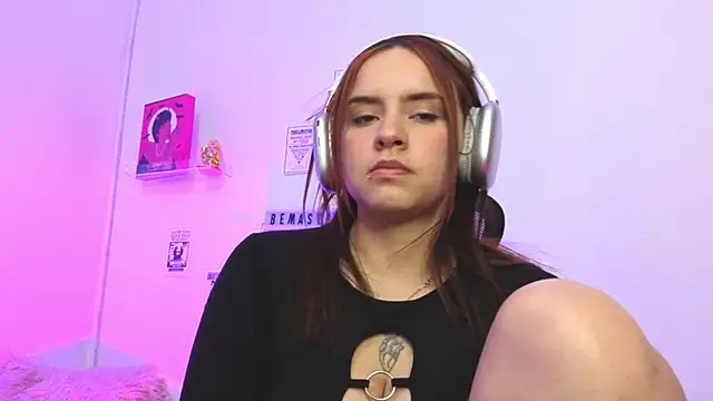 Emily_Lindey live sex cam