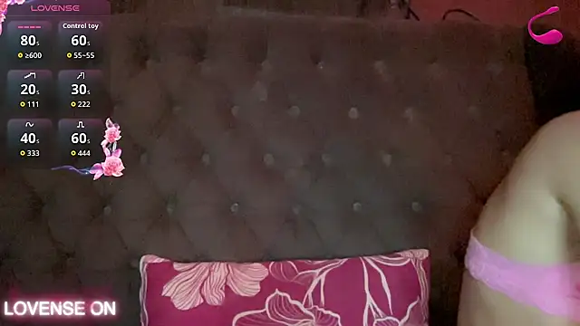 BaffledLensman live sex cam