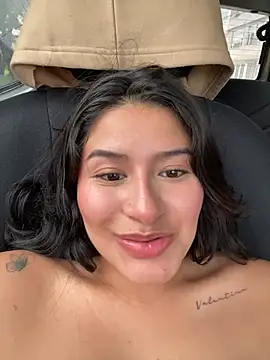 andrea_gomes_'s cam snapshot