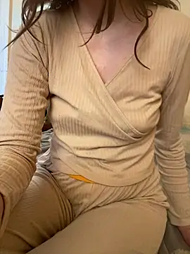 KittieCreme's cam snapshot