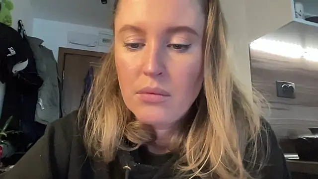 Ameli8's cam snapshot