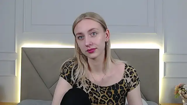 RachaelCute's cam snapshot