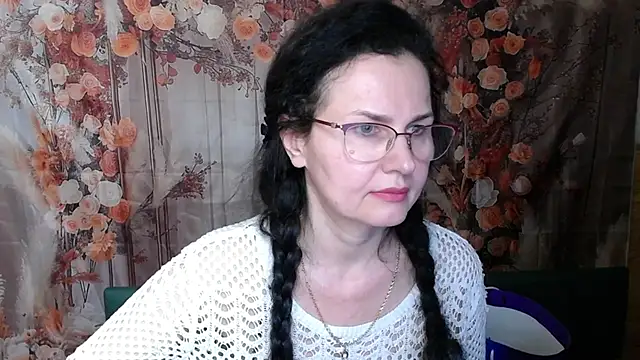 Miroslava_Happi's cam snapshot